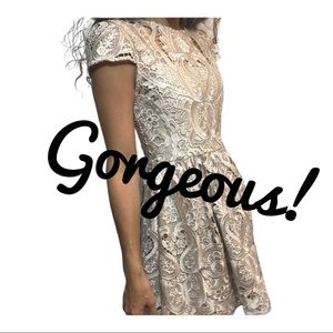 ALICE + OLIVIA gorgeous dress!